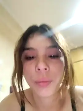 mariamac420 online show from April 2026 09:48:02 PM