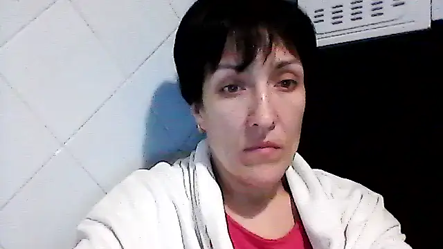 SunnyAmorre online show from November 2025 08:52:02 PM