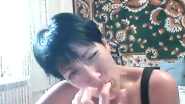 SunnyAmorre online show from June 2026 11:11:02 AM