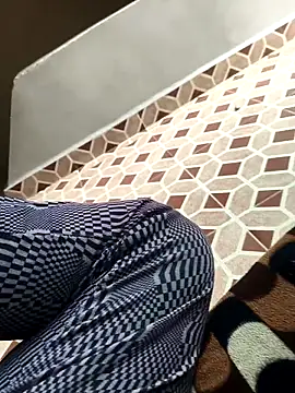 deshimund online show from November 2025 04:14:02 AM