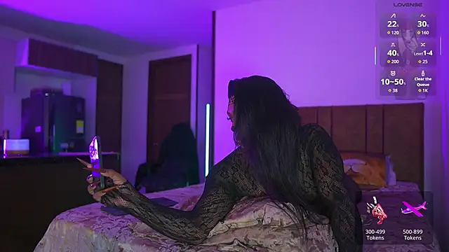 Snapshot of AmberRaus chatting on October 2025 01:20:02 AM AmberRaus online show from October 2025 01:20:02 AM