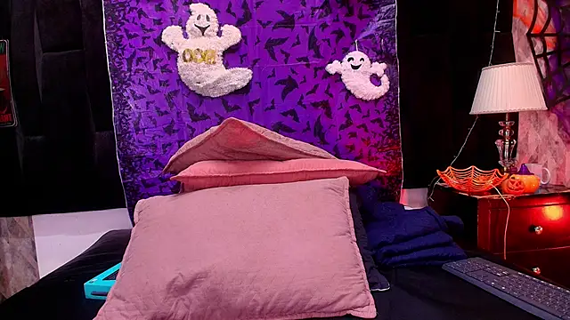 Snapshot of shelsyloreds chatting on October 2025 11:55:01 AM shelsyloreds online show from October 2025 11:55:01 AM