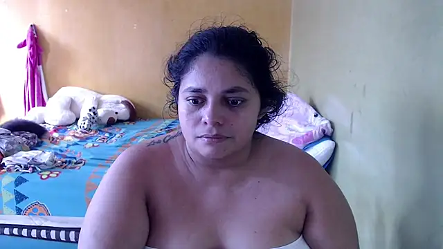 yulieth bbw online show from April 2026 06:44:02 PM