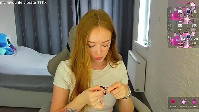 Snapshot of Hot_Mia_ chatting on June 2026 09:56:02 AM Hot Mia online show from June 2026 09:56:02 AM