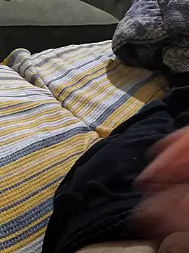 Snapshot of Yaramaz331 chatting on March 2025 01:27:01 AM Yaramaz331 online show from March 2025 01:27:01 AM