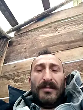 Yaramaz331 online show from April 2026 08:06:01 AM
