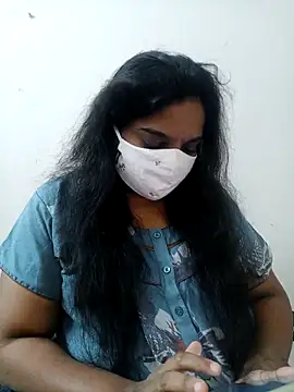 Snapshot of lovely-latha chatting on February 2026 07:04:01 AM lovely-latha online show from February 2026 07:04:01 AM