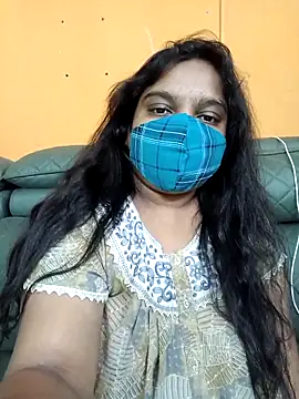 Snapshot of lovely-latha chatting on February 2026 10:57:01 AM lovely-latha online show from February 2026 10:57:01 AM