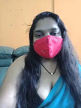 Snapshot of lovely-latha chatting on May 2026 06:10:01 AM lovely-latha online show from May 2026 06:10:01 AM