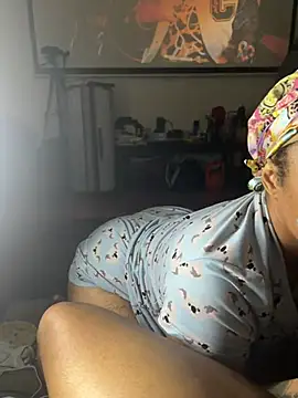 Snapshot of Daddylongbeard chatting on February 2025 11:52:01 AM Daddylongbeard online show from February 2025 11:52:01 AM