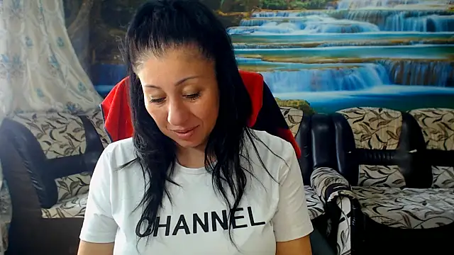 MoistMady online show from June 2026 09:59:01 AM