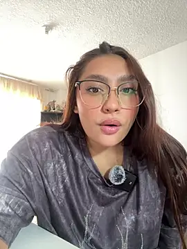 Snapshot of ashalisha chatting on October 2025 03:10:01 PM ashalisha online show from October 2025 03:10:01 PM