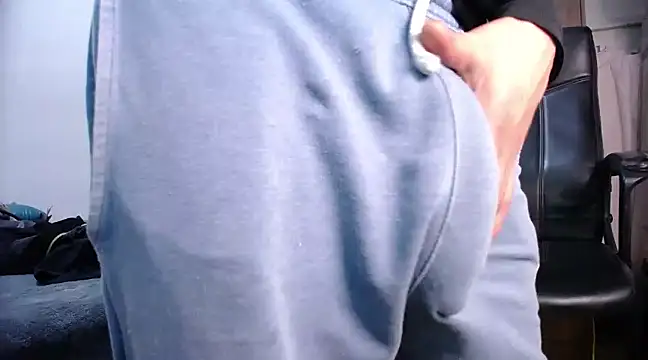 Snapshot of ricksamm chatting on January 2025 12:24:01 PM ricksamm online show from January 2025 12:24:01 PM