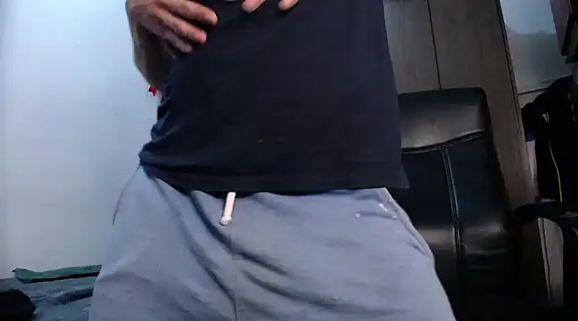 Snapshot of ricksamm chatting on January 2025 01:01:01 AM ricksamm online show from January 2025 01:01:01 AM