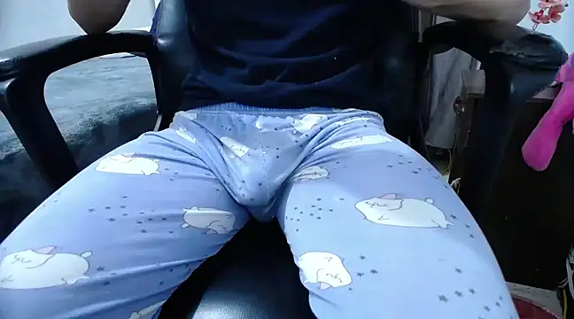 Snapshot of ricksamm chatting on January 2025 08:43:02 PM ricksamm online show from January 2025 08:43:02 PM