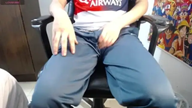 Snapshot of ricksamm chatting on November 2025 12:31:02 AM ricksamm online show from November 2025 12:31:02 AM