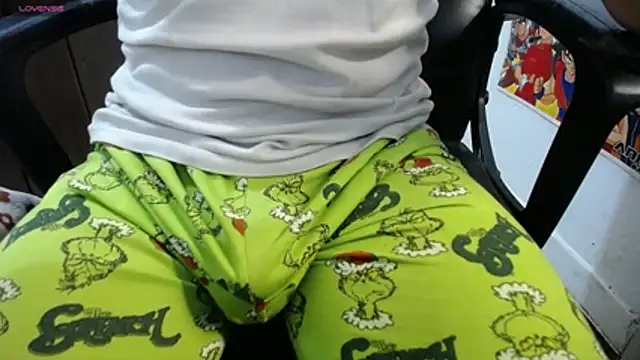 Snapshot of ricksamm chatting on November 2025 03:42:02 AM ricksamm online show from November 2025 03:42:02 AM