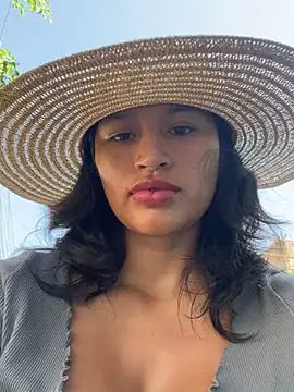 sexi noemi online show from February 2025 02:15:02 PM