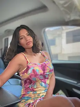 sexi noemi online show from October 2025 05:23:02 PM