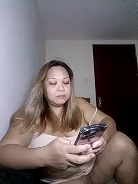 Snapshot of Sweet_asian_kylie chatting on March 2025 09:40:02 AM Sweet asian kylie online show from March 2025 09:40:02 AM