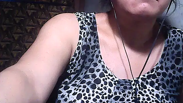 sweetsosie18 online show from February 2026 07:01:02 AM