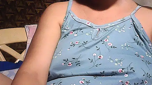 sweetsosie18 online show from April 2026 06:24:02 PM