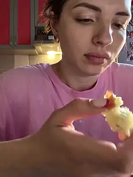 SeducingYoghourt online show from March 2026 03:06:02 PM