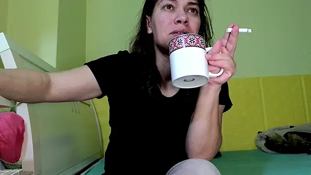 Snapshot of MercyLove chatting on March 2025 06:23:02 PM MercyLove online show from March 2025 06:23:02 PM