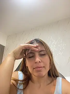 ROSE  15 online show from October 2025 11:41:02 AM