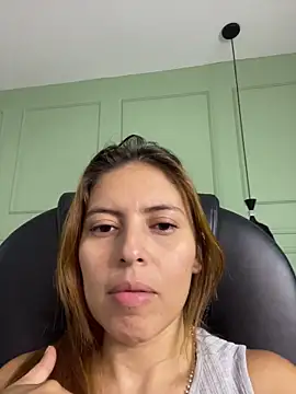 ROSE  15 online show from October 2025 11:16:01 AM