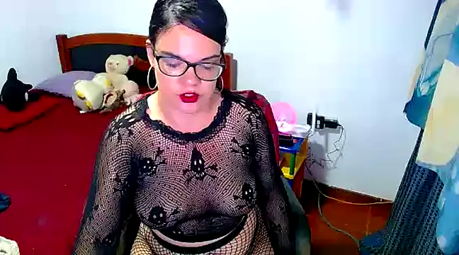 luchiana hott21 online show from December 2024 02:47:01 AM