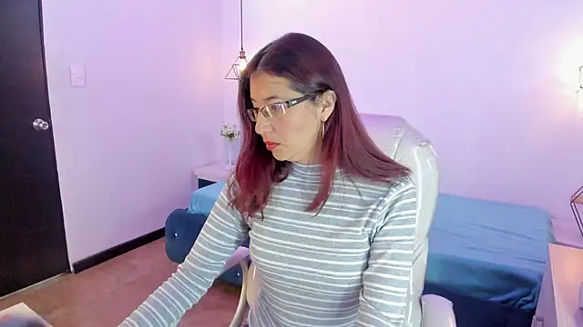 Snapshot of Antonnella_3 chatting on February 2025 12:17:01 PM Antonnella 3 online show from February 2025 12:17:01 PM