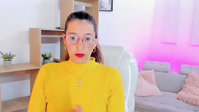 Snapshot of Antonnella_3 chatting on September 2025 12:21:01 PM Antonnella 3 online show from September 2025 12:21:01 PM