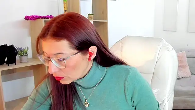 Snapshot of Antonnella_3 chatting on October 2025 12:41:02 PM Antonnella 3 online show from October 2025 12:41:02 PM