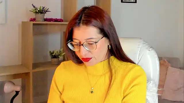 Snapshot of Antonnella_3 chatting on November 2025 12:18:01 PM Antonnella 3 online show from November 2025 12:18:01 PM