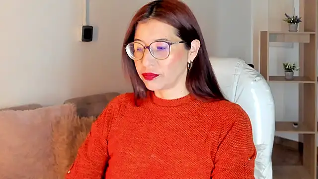 Snapshot of Antonnella_3 chatting on December 2025 12:21:02 PM Antonnella 3 online show from December 2025 12:21:02 PM