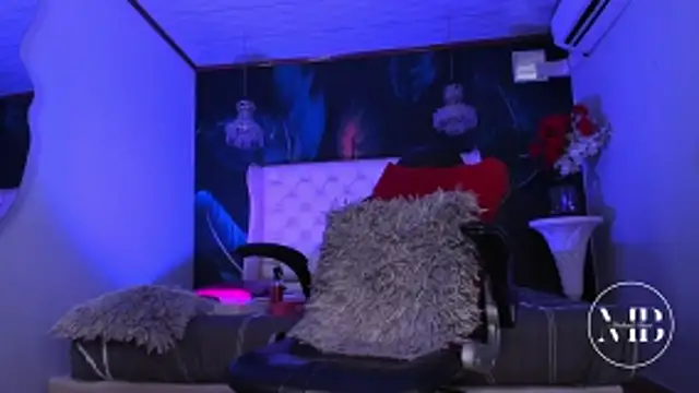 MichaelBear  online show from February 2026 01:40:02 PM