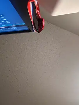 Snapshot of Mark691984 chatting on December 2024 10:59:01 PM Mark691984 online show from December 2024 10:59:01 PM