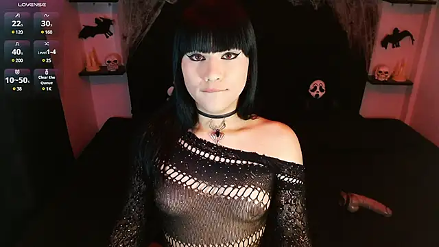 My vampire Mia online show from January 2025 03:01:01 AM