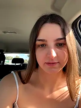 DoriDeluxe66 online show from October 2025 10:27:01 AM