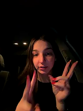 DoriDeluxe66 online show from November 2025 10:30:02 PM