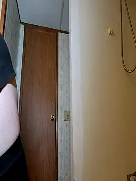 Snapshot of chosen923 chatting on December 2025 02:27:01 AM chosen923 online show from December 2025 02:27:01 AM