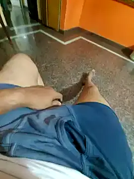 Snapshot of Stripkomal chatting on March 2025 04:21:02 PM Stripkomal online show from March 2025 04:21:02 PM