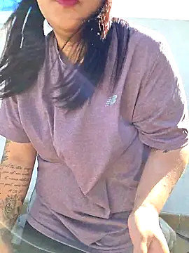 johanna974x online show from April 2026 02:58:01 PM