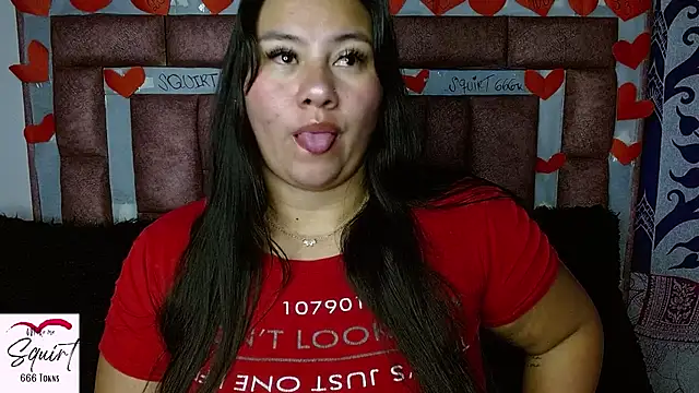 Snapshot of ValerieDiiamond chatting on November 2025 05:28:02 AM ValerieDiiamond online show from November 2025 05:28:02 AM