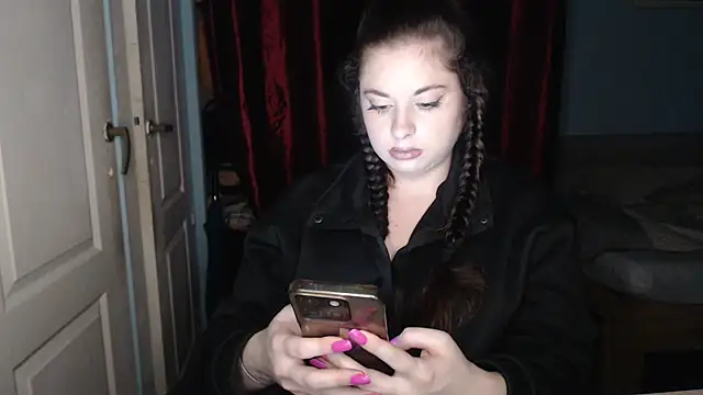 Snapshot of ryhhnnagold99 chatting on November 2025 04:32:02 PM ryhhnnagold99 online show from November 2025 04:32:02 PM