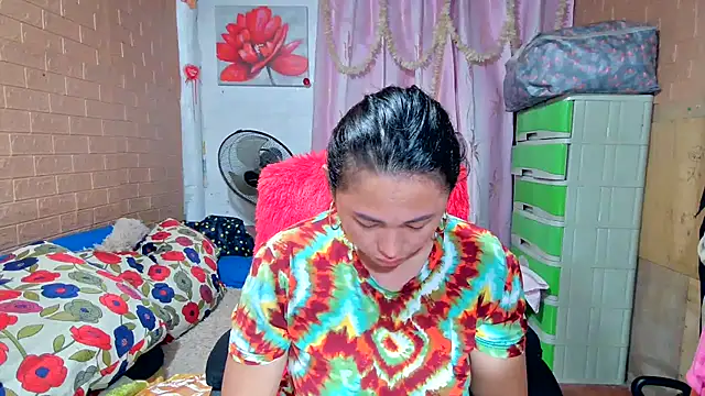 M e c e l online show from February 2025 08:54:02 PM