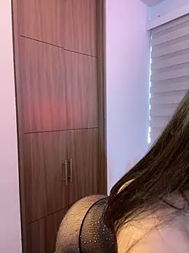 KateLatorre online show from November 2025 09:03:02 PM