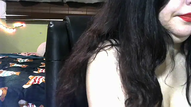 Mistimoon online show from December 2025 08:10:01 AM