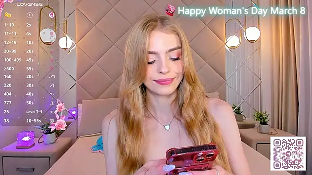 Snapshot of sayl0r_moon chatting on March 2025 11:38:02 PM sayl0r moon online show from March 2025 11:38:02 PM